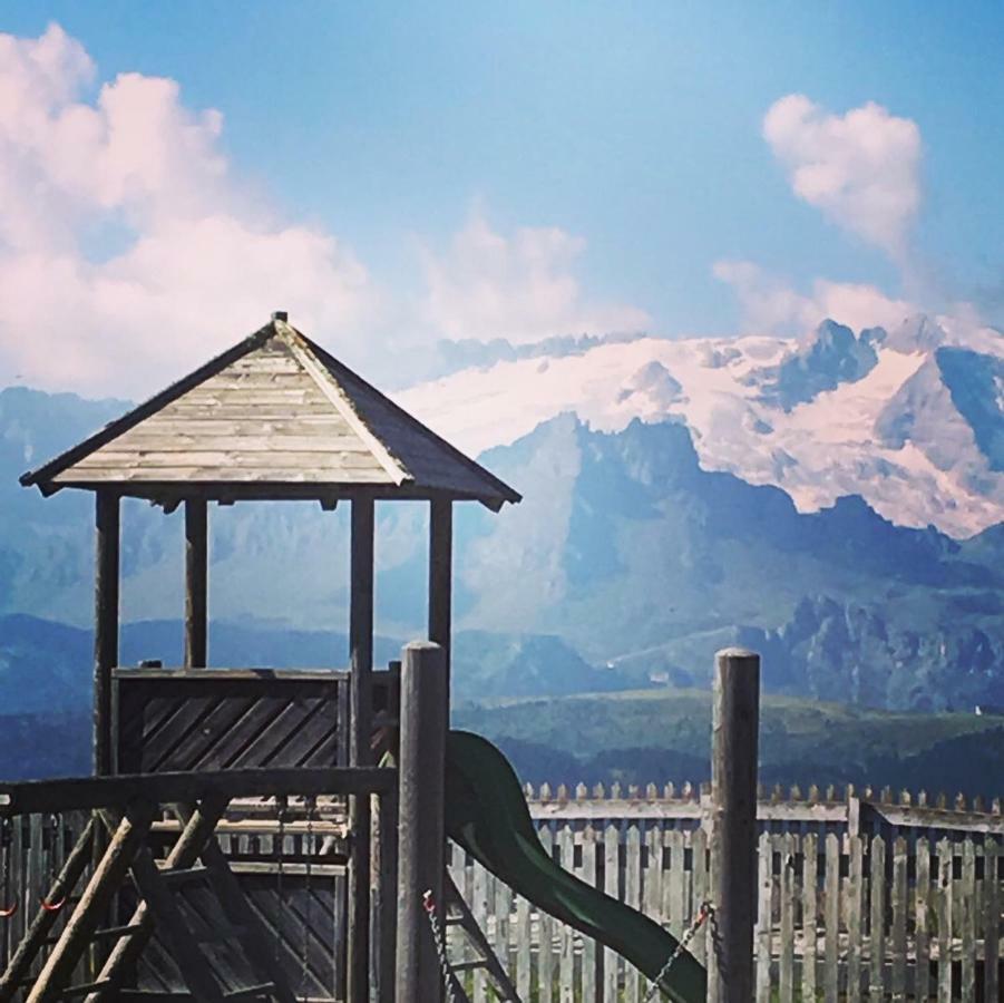 קורברה אין בדיה Chalet Madrisa מראה חיצוני תמונה